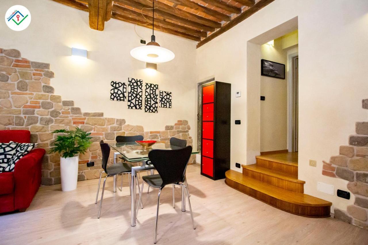 Antica Piazza Apartment By Tuscanywego Lucca Exterior foto